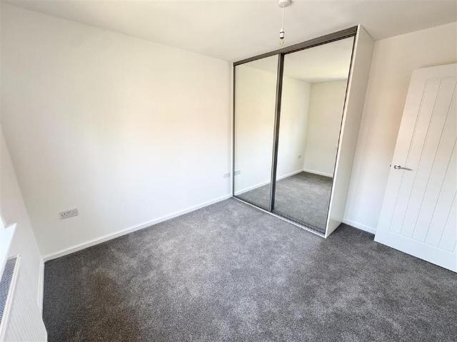 House for rent in Rossmore, Cheshire