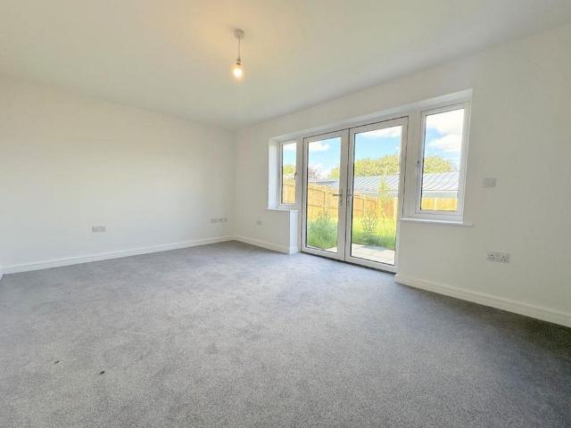 House for rent in Spring Park, Luton