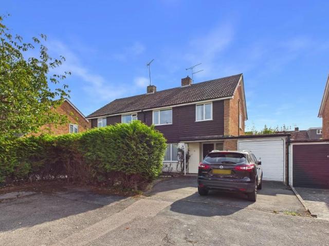 House for rent in Mytchett, Surrey Heath