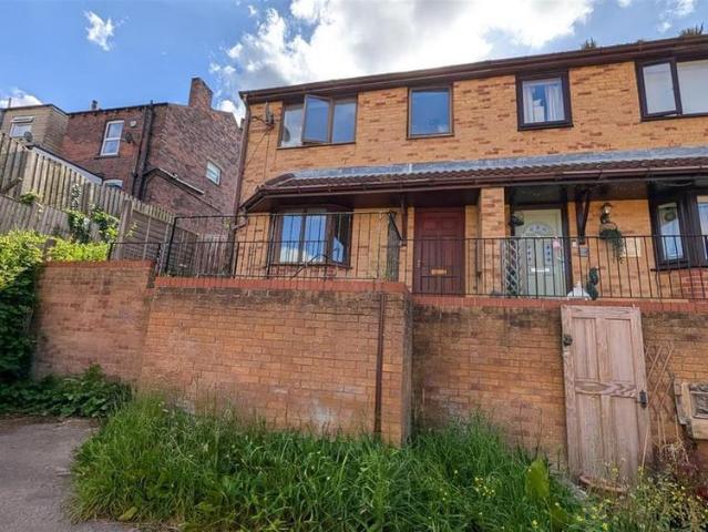 House for rent in Hanging Heaton, Batley