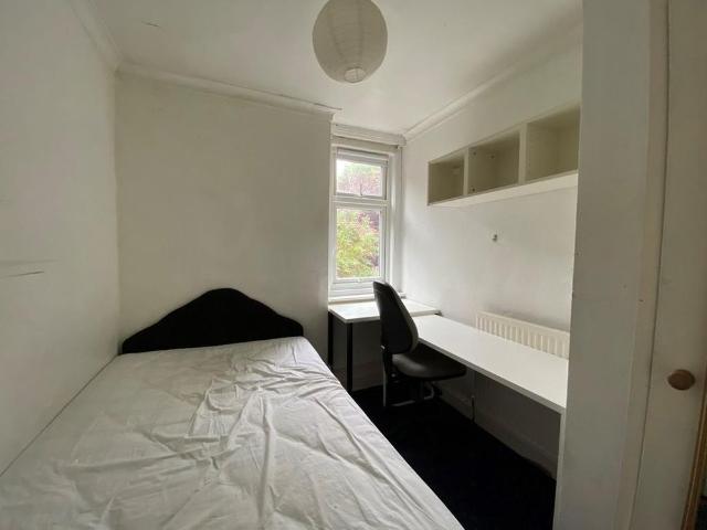House for rent in Westwood Park, City Of Southampton