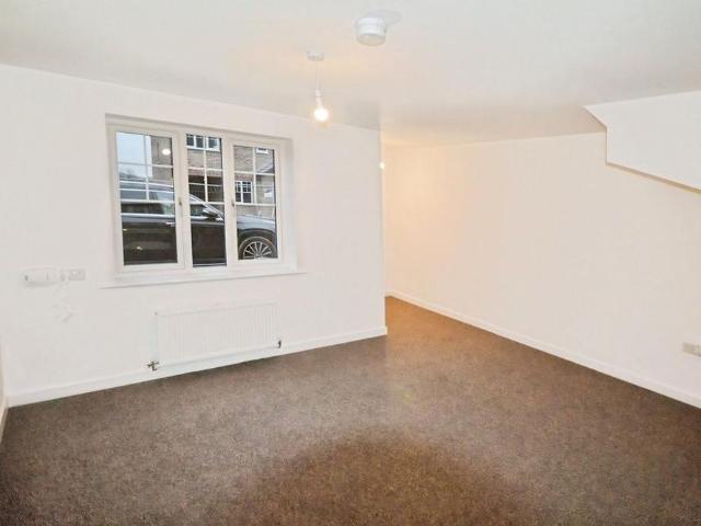 House for rent in Brackenfield, East Midlands