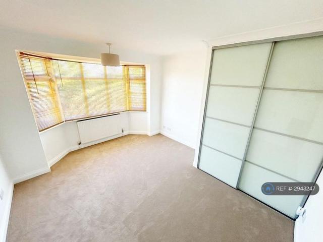 House for rent in Rushmere, Key Street