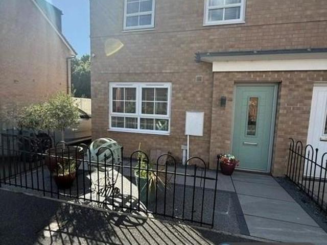 House for rent in Barlby, North Yorkshire