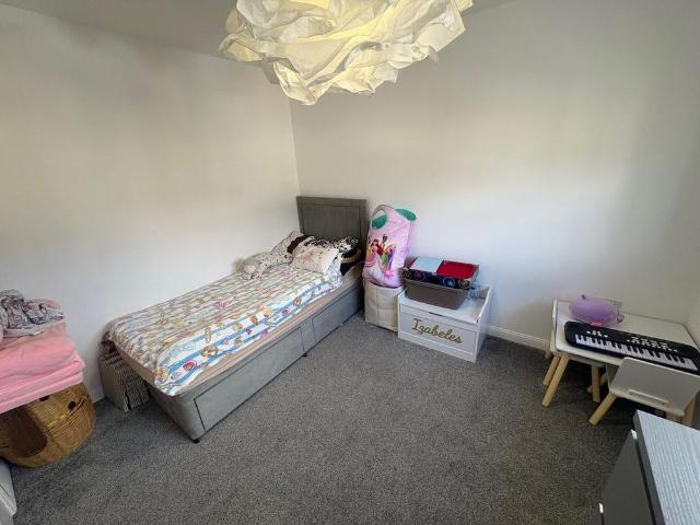 House for rent in Corby