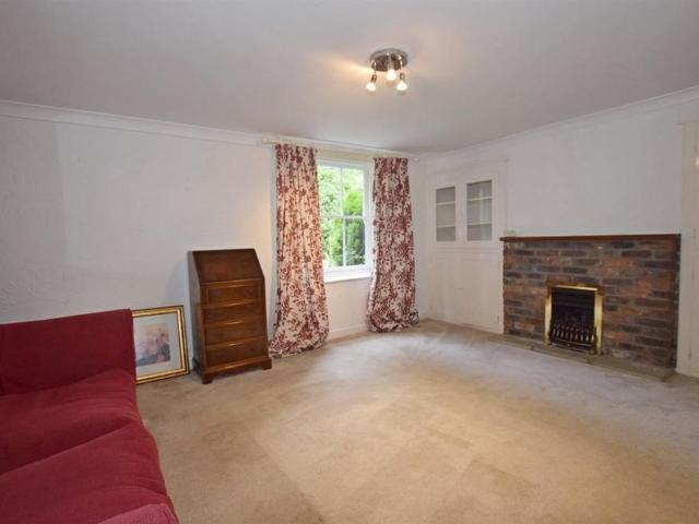 House for rent in Rose Green, Arun