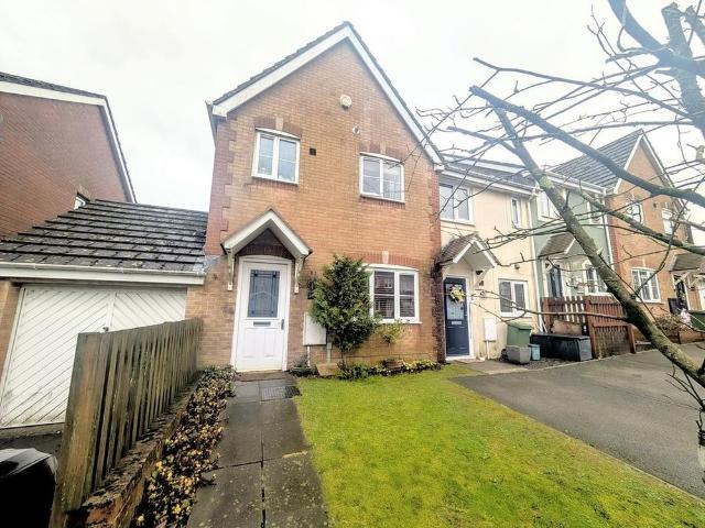House for rent in Bryncae, Wales