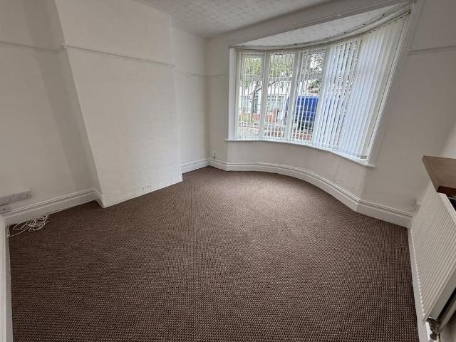 House for rent in Dyffryn Clydach, Neath Abbey