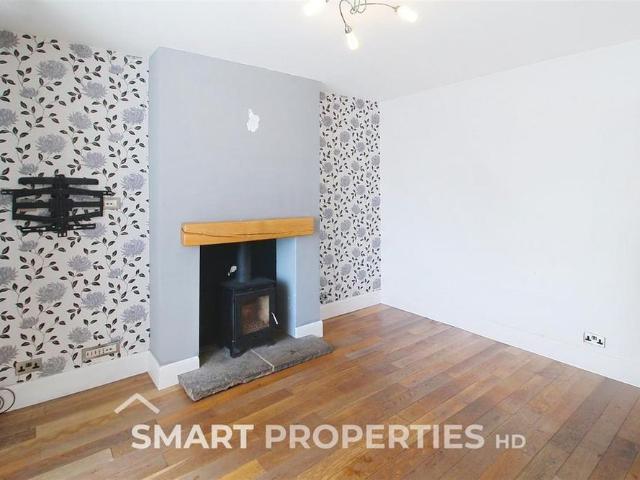 House for rent in Huddersfield, Kirklees
