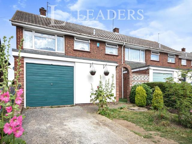House for rent in Chipping Hill, Essex