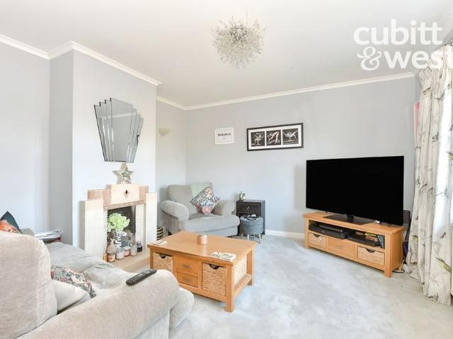 House for rent in Blackwell, Perryfields