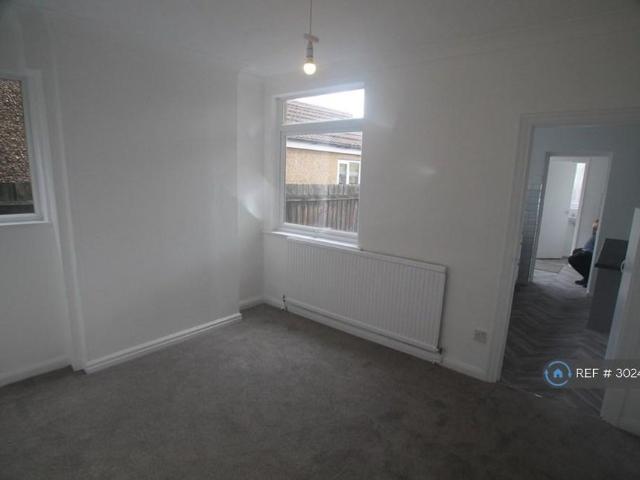 House for rent in Brambleside, Kettering