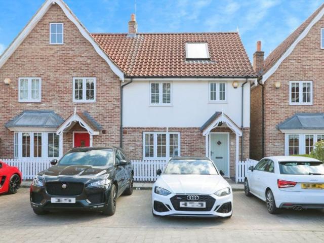 House for rent in Swanland, East Riding Of Yorkshire