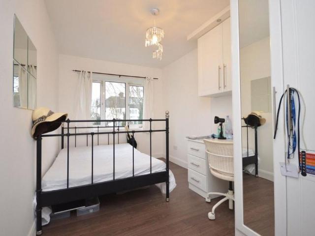 House for rent in Kingston Vale, Greater London