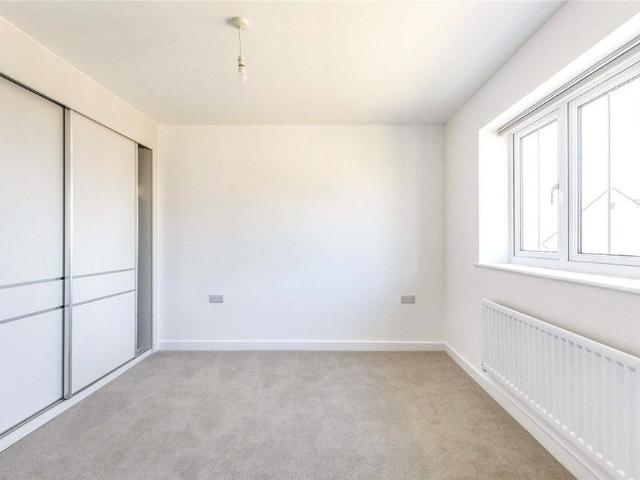 House for rent in Moulton Park Industrial Estate, Northampton