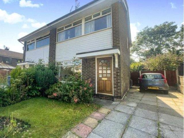 House for rent in Hood Manor, Warrington