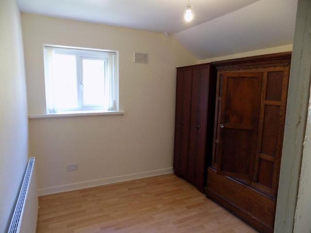 House for rent in Nangreaves, Wales