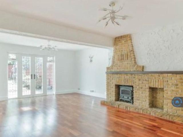 House for rent in North Cray, Greater London