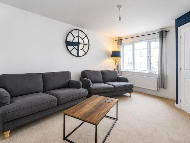 House for rent in Old St. Mellons, Falcon Lodge