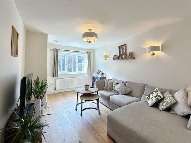 House for rent in Beaconsfield, Penn Bottom