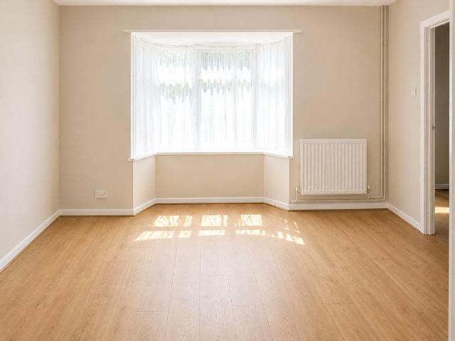 House for rent in Clewer Village, Windsor