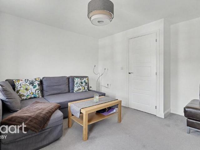House for rent in Highfields, Egginton