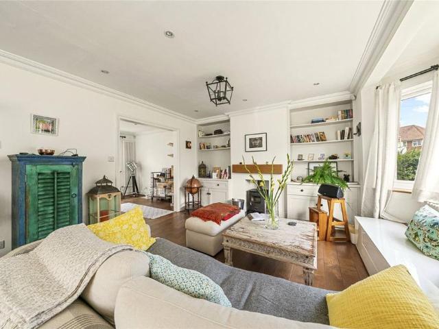 House for rent in Blackhills, Surrey