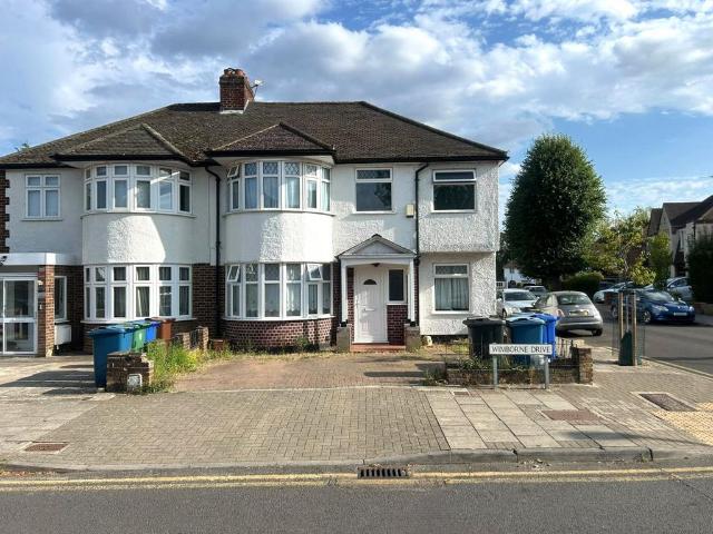 House for rent in Lane, Greater London