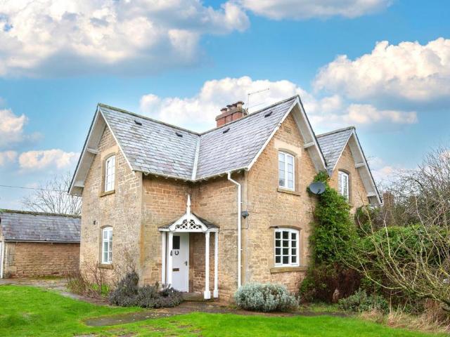 House for rent in Kiddington with Asterleigh, Black Bourton