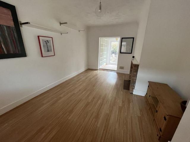 House for rent in New Catton, East Bank