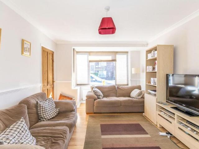 House for rent in Barholm, Lincolnshire