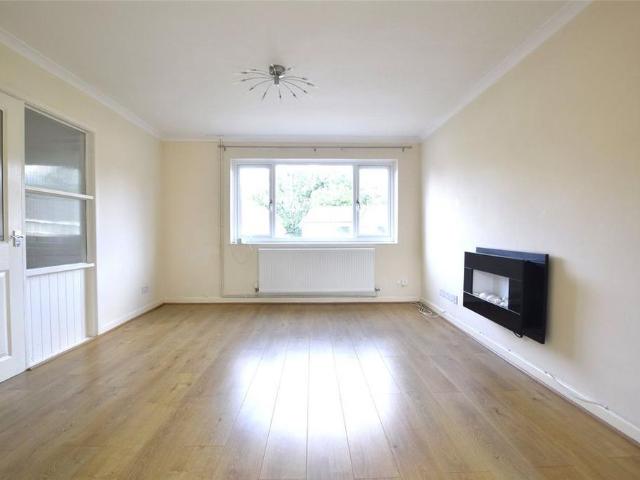 House for rent in Golden Valley, Gloucestershire