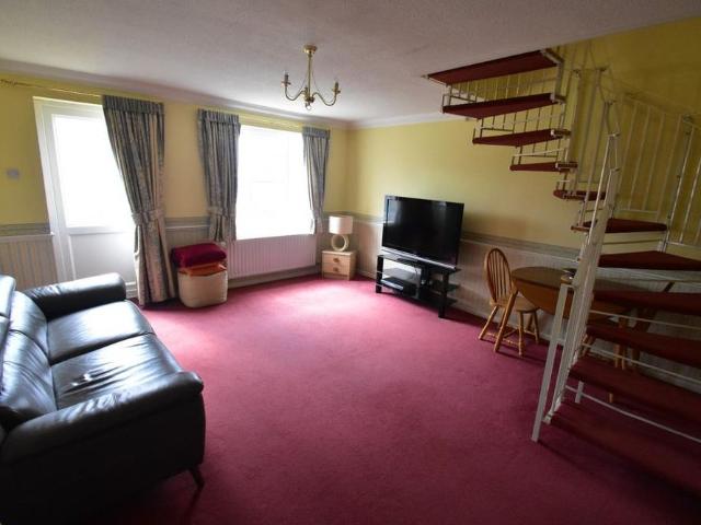 House for rent in Wigmore, Spring Park