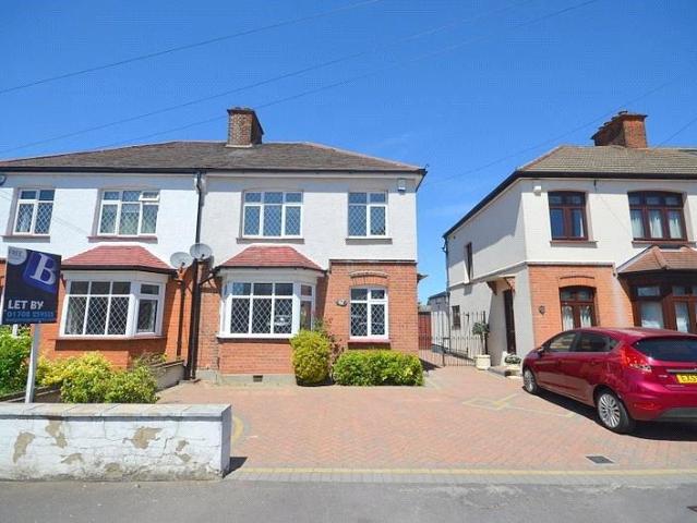 House for rent in Upminster, Greater London