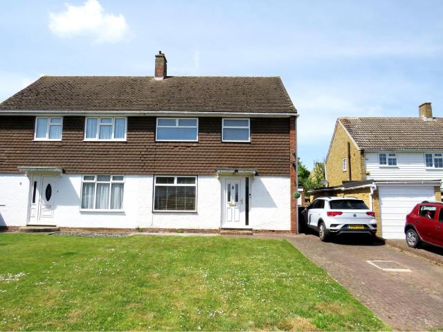 House for rent in Larkfield, Tonbridge and Malling