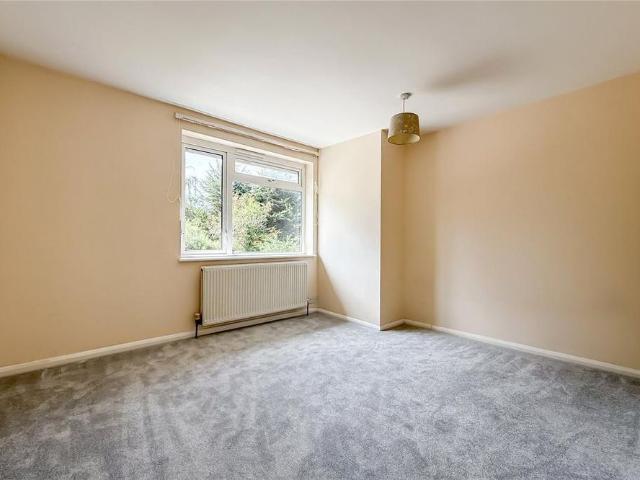 House for rent in Five Acres, Hertfordshire