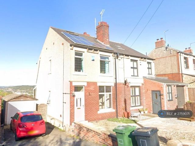 House for rent in Thornhill Lees