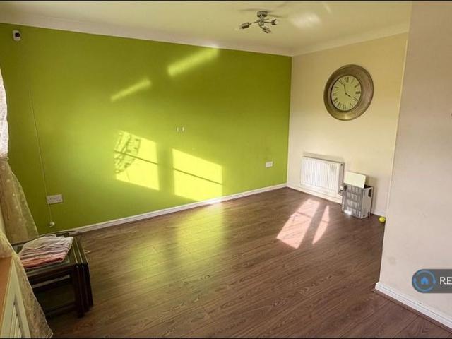 House for rent in Slack Side, Bradford