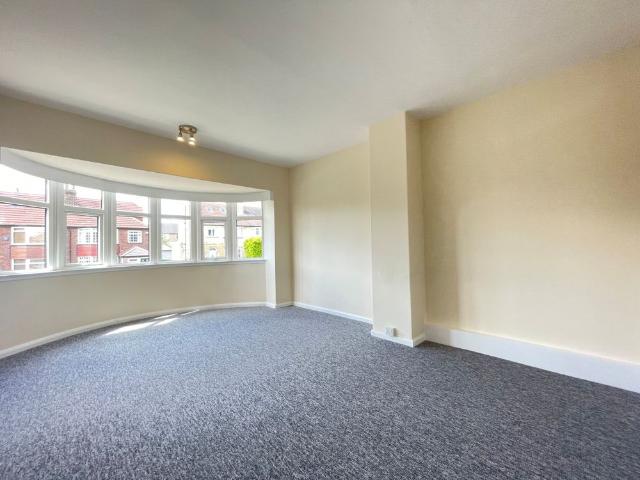 House for rent in Carr Manor, Moor Allerton