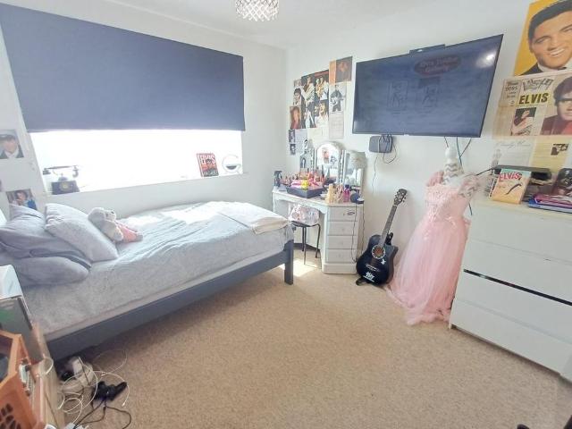 House for rent in Herne and Broomfield, The Bridge