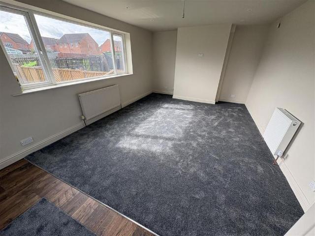 Townhouse for rent in West Yorkshire