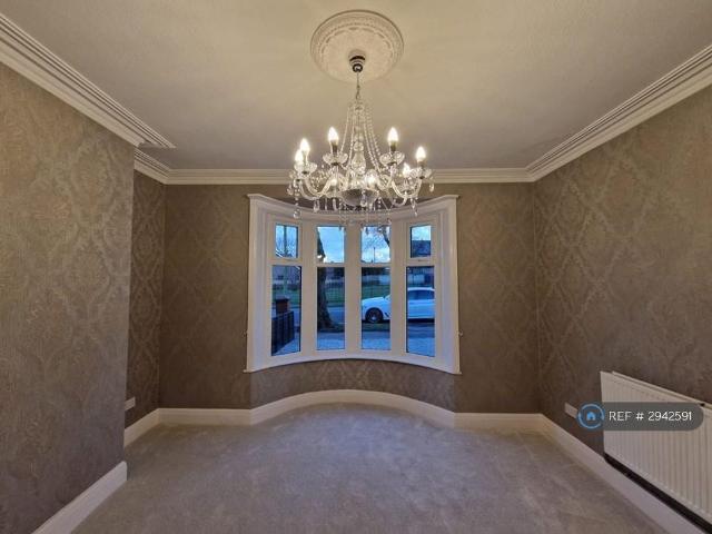 House for rent in Milnshaw, Backburn