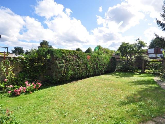 House for rent in Beddington, Greater London