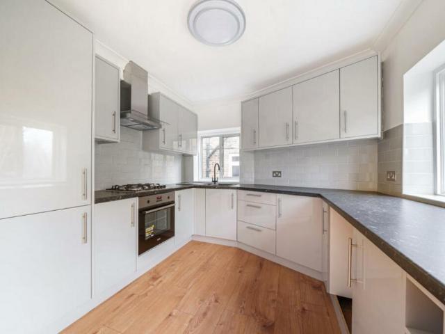 House for rent in South Stanmore, Greater London