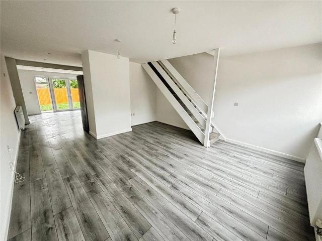 House for rent in Oversetts, Egginton