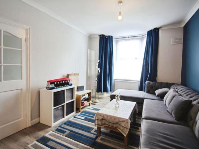 House for rent in Cowley, Greater London