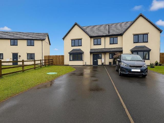 House for rent in Brandis Corner, Devon