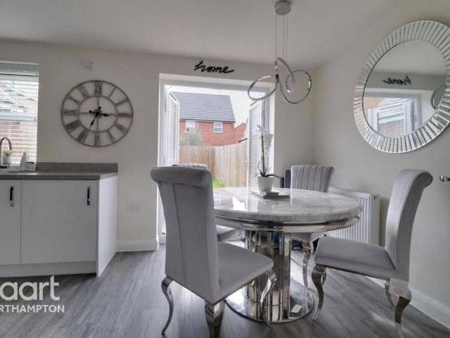 House for rent in Earls Barton