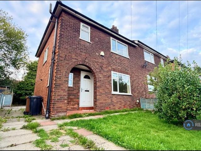 House for rent in Swinton Park, Salford