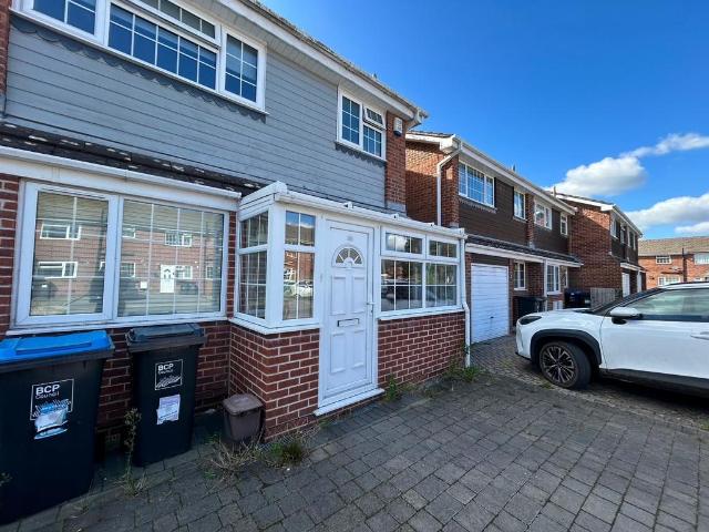 House for rent in Throop, Bournemouth